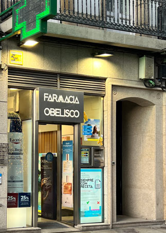 Farmacia Obelisco fachada